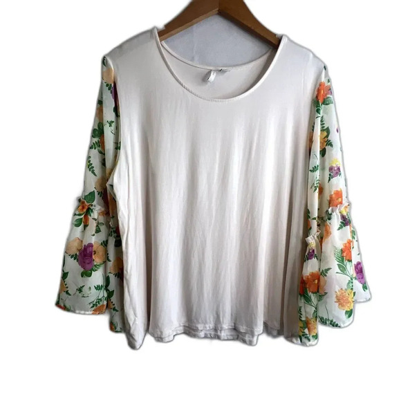 Est 1946 Floral Long Bell Sleeve‎ Blouse Size Large - Picture 1 of 8